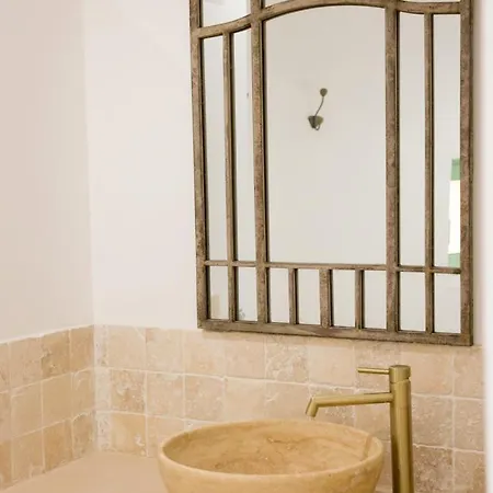 La Lussanaise Guest house Lussan (Gard)